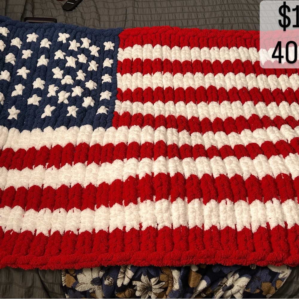 Patriotic American Flag chunky knit blanket